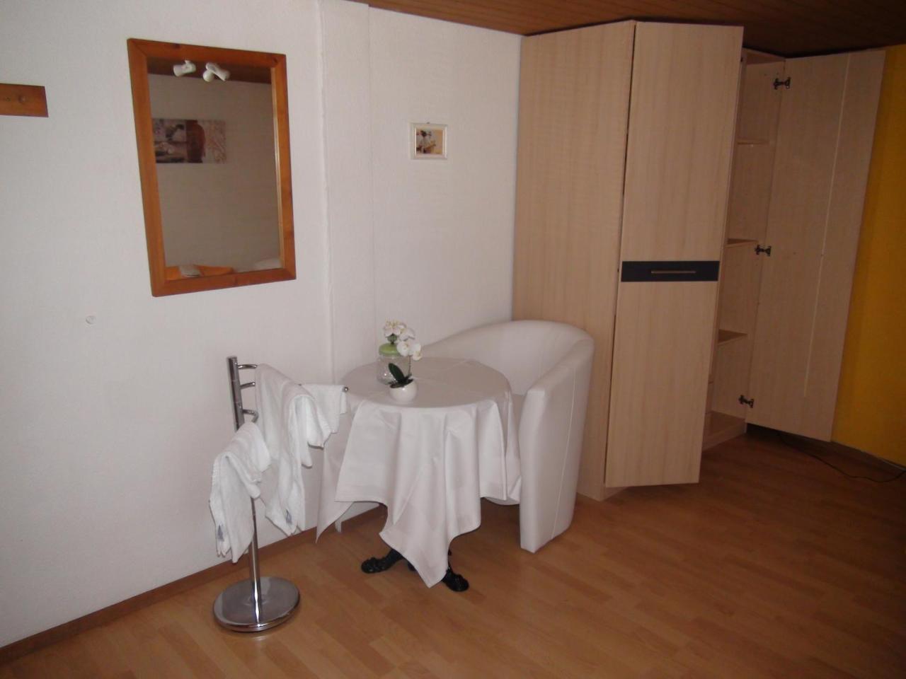 Freihof Embrach Bed and Breakfast Exteriör bild