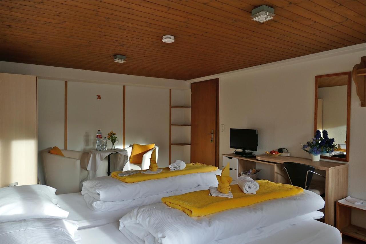 Freihof Embrach Bed and Breakfast Exteriör bild