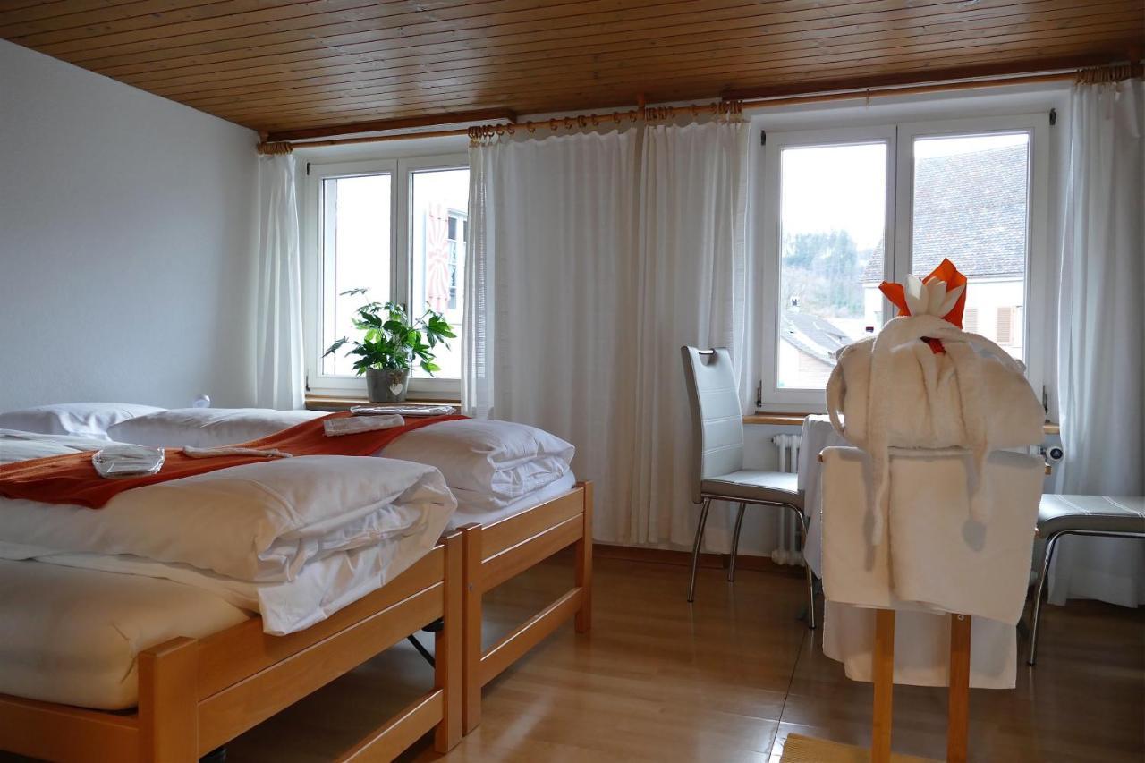 Freihof Embrach Bed and Breakfast Exteriör bild
